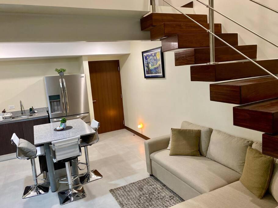 סן חוזה Penthouse En Los Yoses, Vista De Los Dioses Fast Wifi מראה חיצוני תמונה